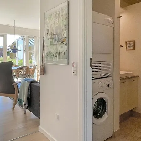 Beautiful In With House Sea View Apartment